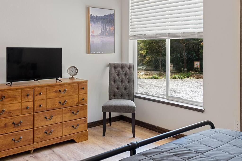 Luxe Mt. Rainier Lodge W/ Hot Tub-Ac-Game Room Ashford Exteriör bild
