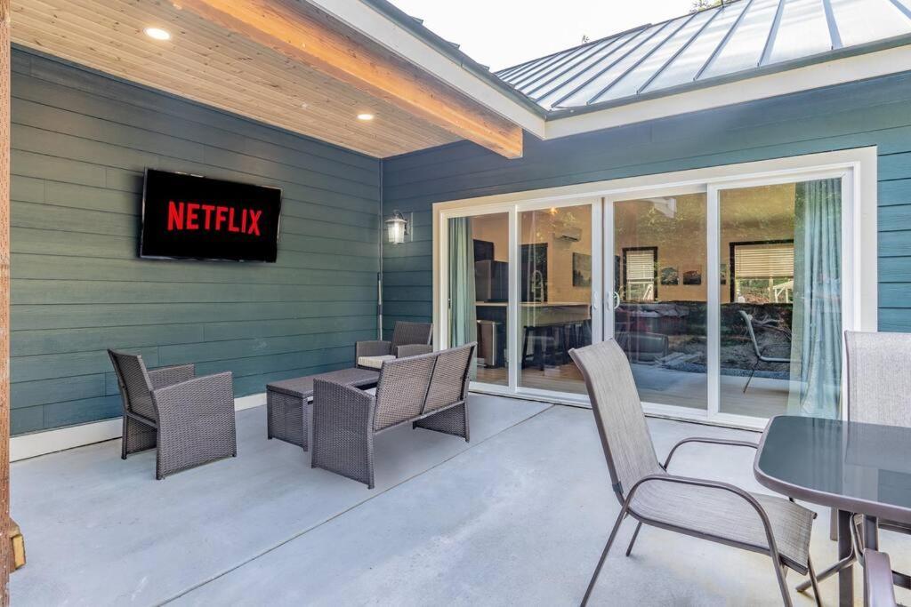 Luxe Mt. Rainier Lodge W/ Hot Tub-Ac-Game Room Ashford Exteriör bild